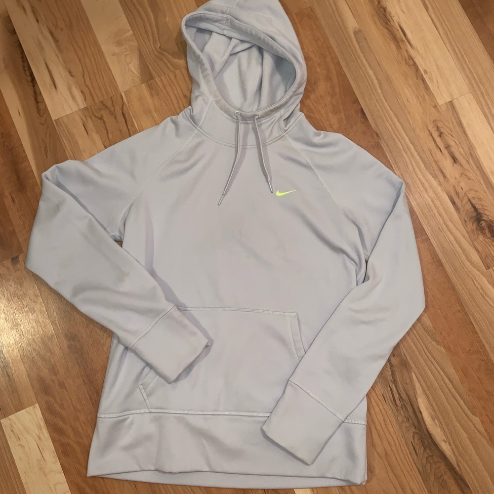Therma-Fit Nike hoodie size M